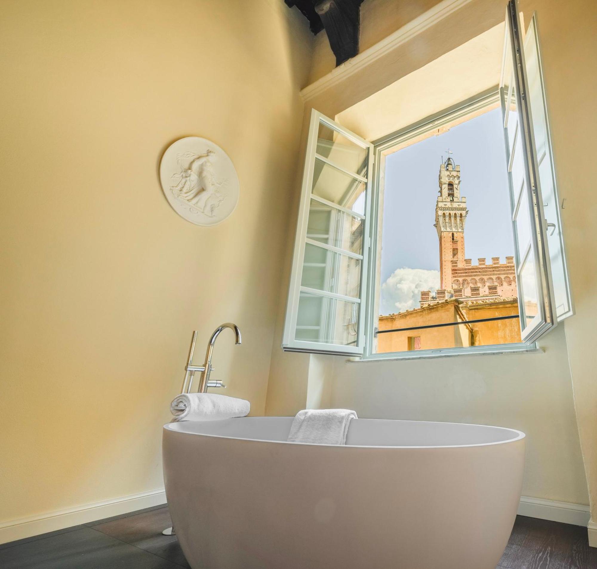 Palazzo Patrizi Suites & Spa 锡耶纳 外观 照片